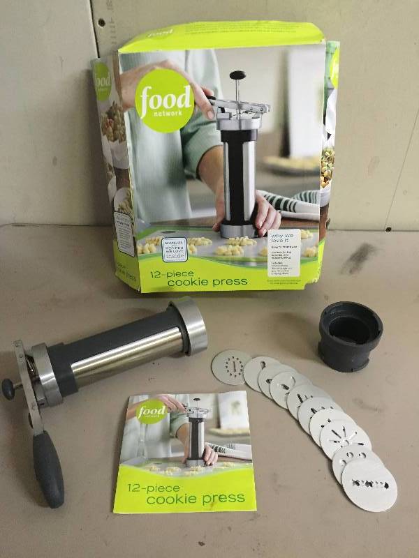 lot 45 image: Food Network Cookie Press