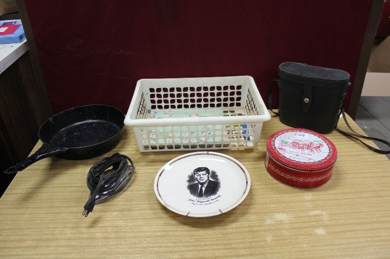 Lot of Vintage Items