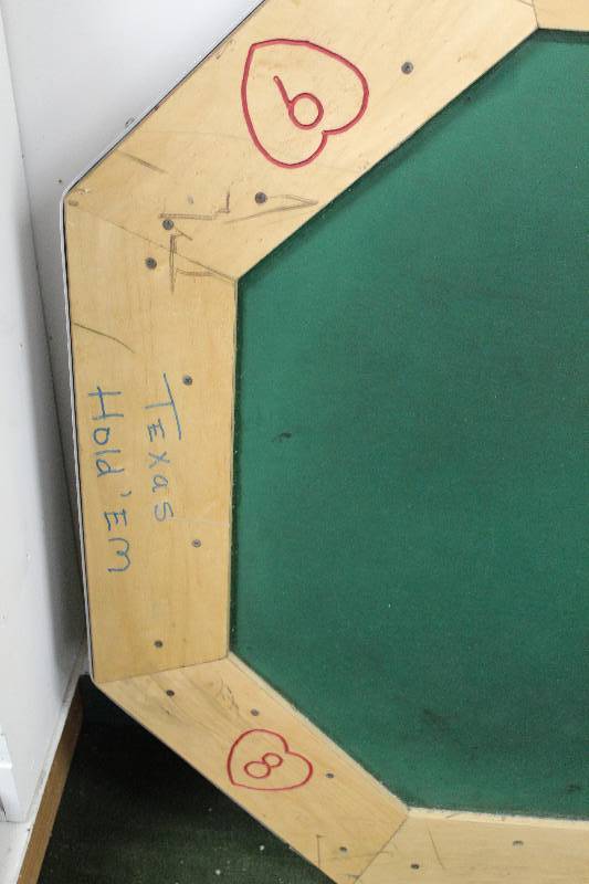 Poker Table