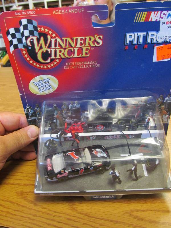 lot 28 image: 1998 Dale Earnhardt Jr. #1 Coca-Cola Pit Scene