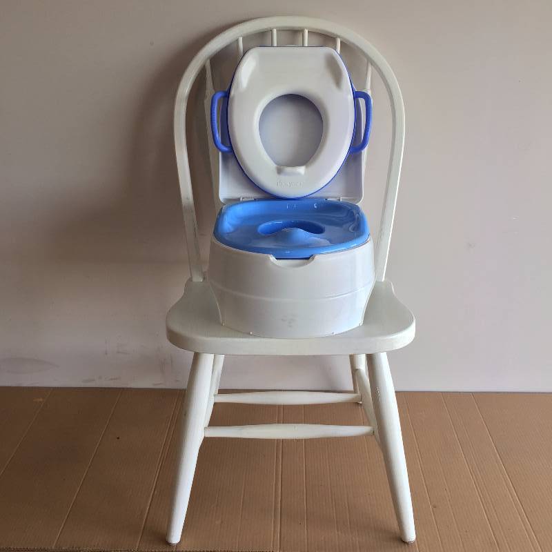 CHAIR AND POTTY CHAIR