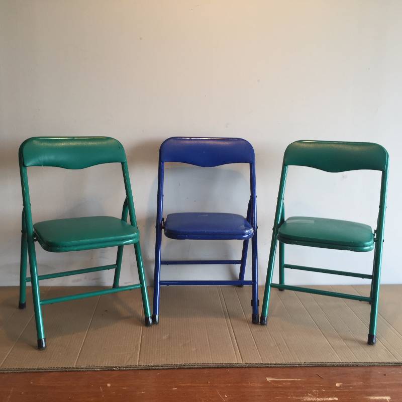 FOLDING CHAIRS