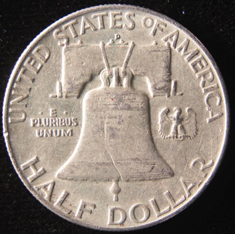 lot 15 image: 1958 D FRANKLIN SILVER HALF DOLLAR