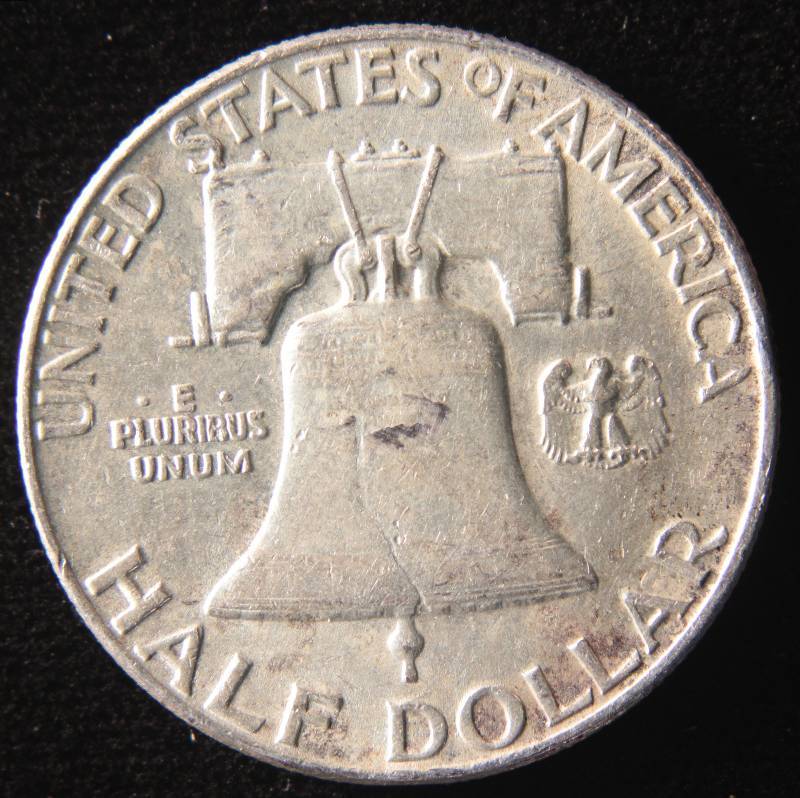 lot 18 image: 1962 FRANKLIN SILVER HALF DOLLAR