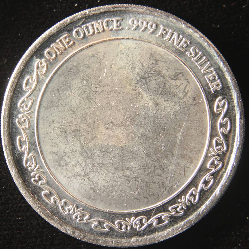 lot 20 image: 1 TROY Oz. .999 FINE SILVER ROUND EAGLE STYLE