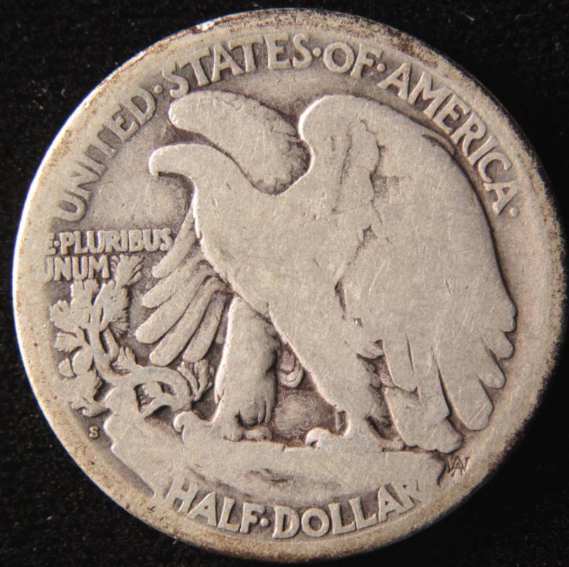 lot 21 image: 1921 S WALKING LIBERTY SILVER HALF