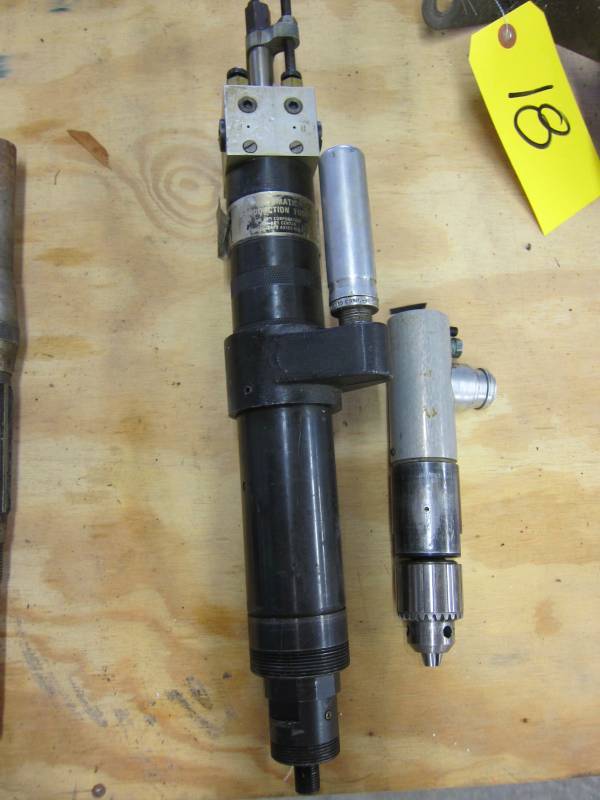 lot 20 image: Pneumatic Drill and Actuator