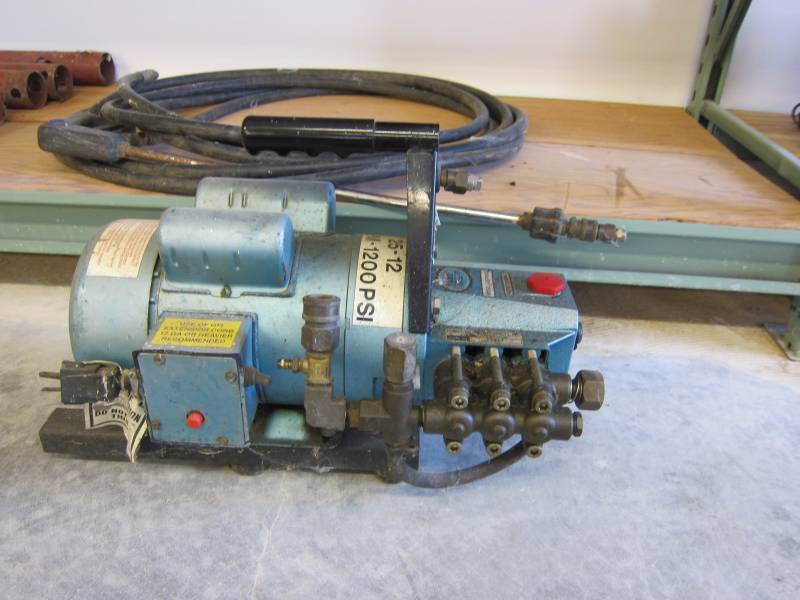 lot 30 image: Heavy Duty Pressure Washer