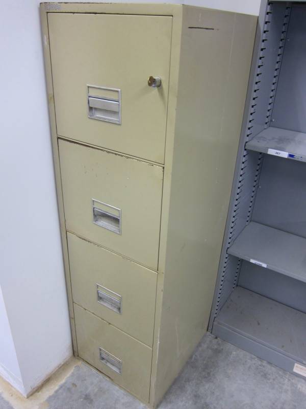 lot 46 image: Filing Cabinets