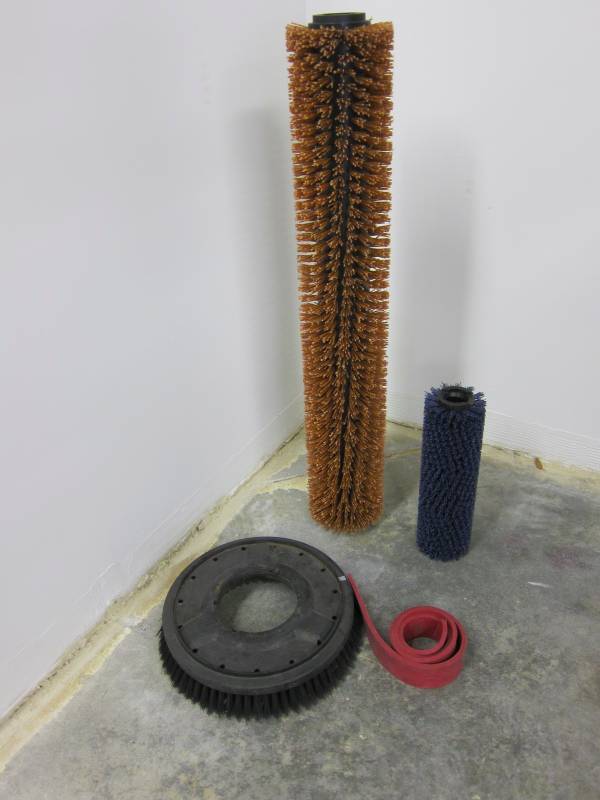 lot 47 image: Industrial Brush Heads