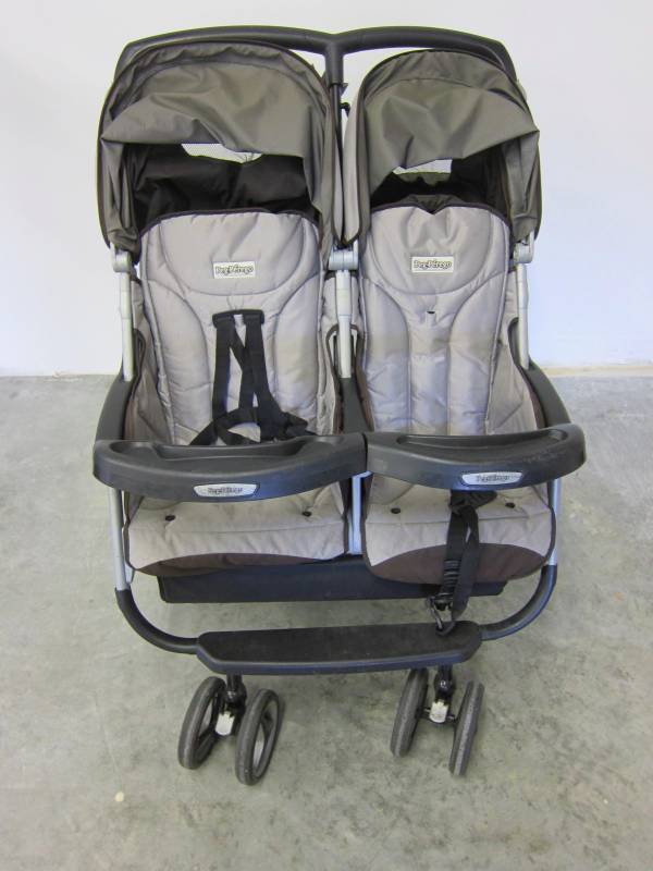 lot 63 image: Peg-Perego Dual Stroller