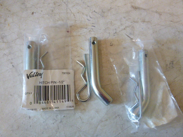 lot 29 image: 3 Valley 12 Hitch Pins