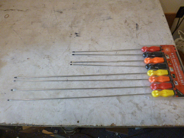 lot 39 image: PTC 8 Piece Screwdriver Set