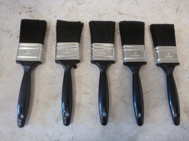 lot 56 image: 5 Paint Brushes