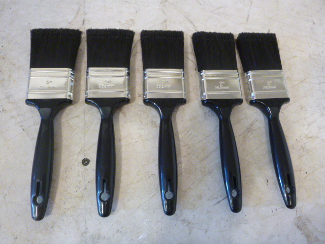 lot 57 image: 5 Paint Brushes