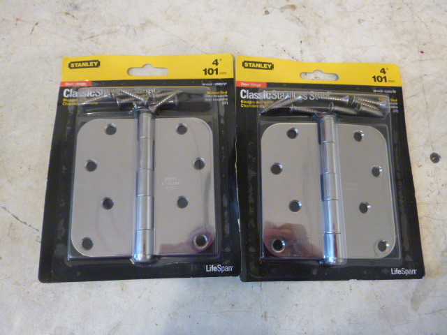 lot 69 image: 2 Stanley Classic Stainless Steel Hinges
