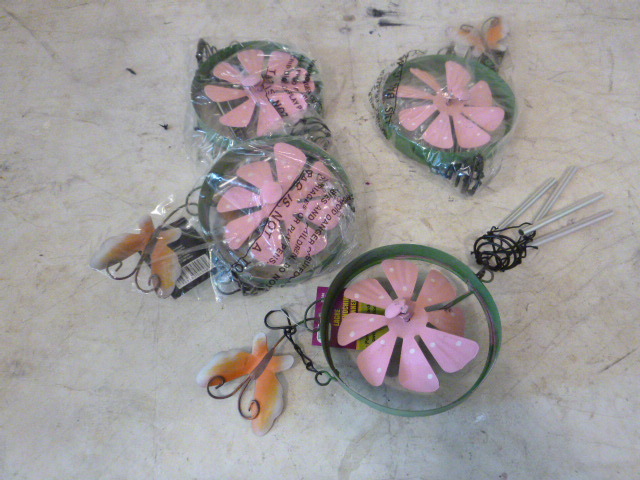 lot 116 image: 4 JML Metal Wind Chimes