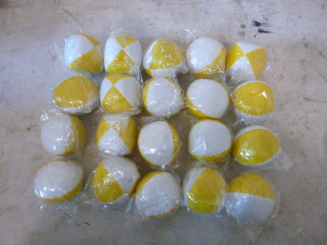 lot 130 image: 20 Bean Bag Balls