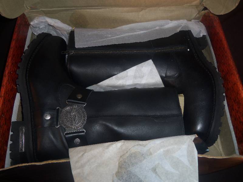 Mens Boots