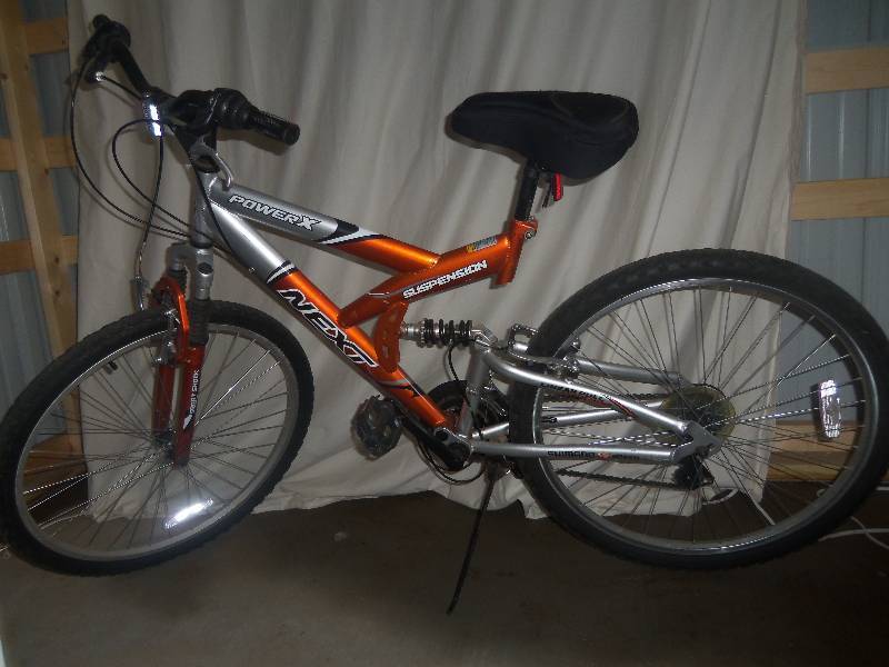 Mens 18 Speed Bicycle