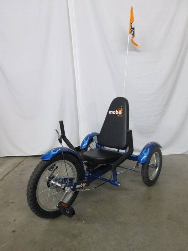 lot 32 image: Mobo Triton 3-Wheeled Recumbent Cruiser Bike