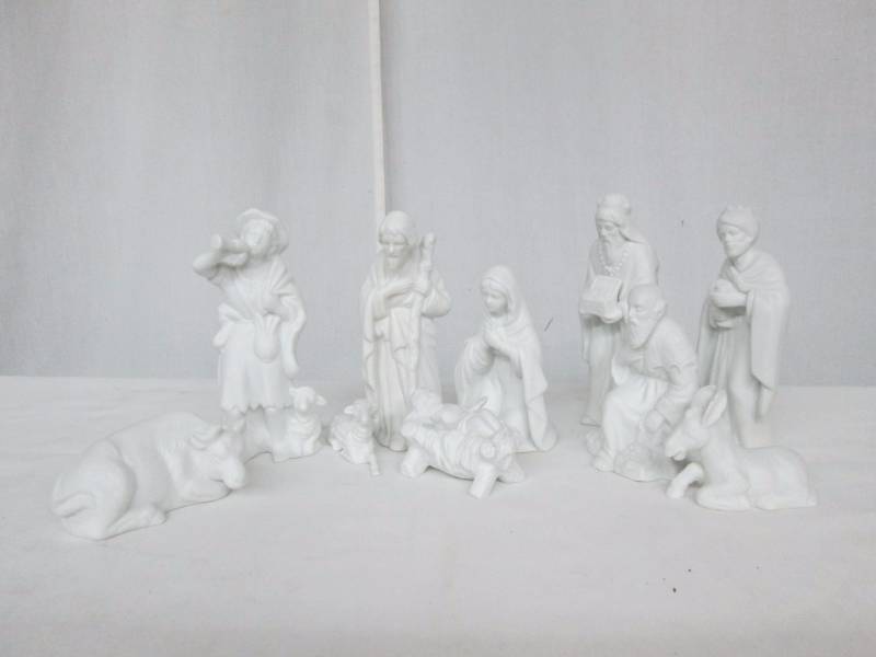 lot 91 image: Scene of Bethlehem