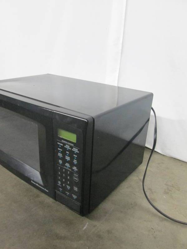 lot 83 image: Microwave - Black