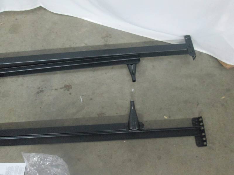 lot 79 image: TwinFull Bed Frame