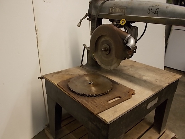 lot 217 image: Dewalt 16 Radial Arm Saw, 5 hp, 22...