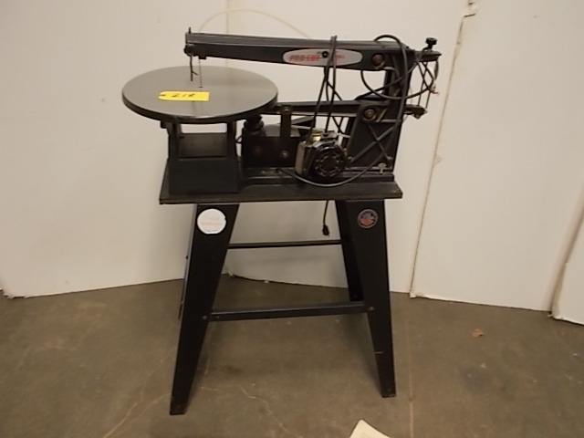 lot 218 image: Pro Cut Model 3620 20 Scroll Saw, ...