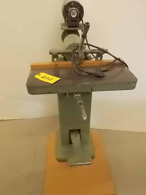 lot 205 image: Davis & Wells Horizontal Boring Mac...