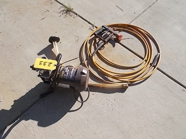 lot 233 image: Wagner Pro Gold Airless Sprayer, Wo...