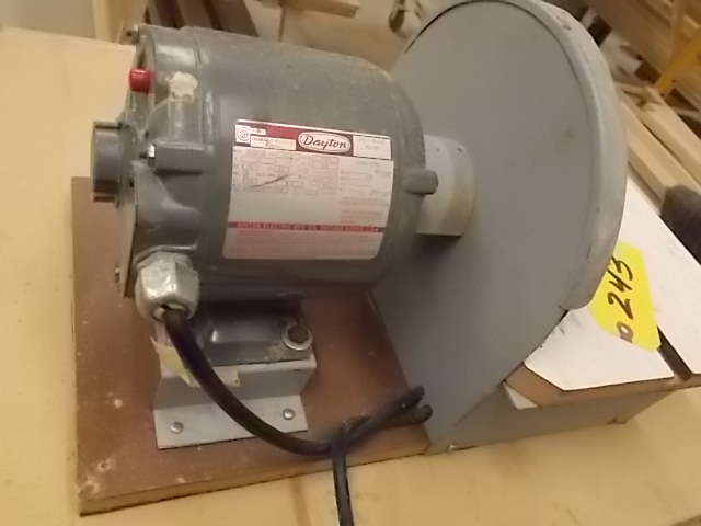 lot 243 image: 10 Disc Sander, Works