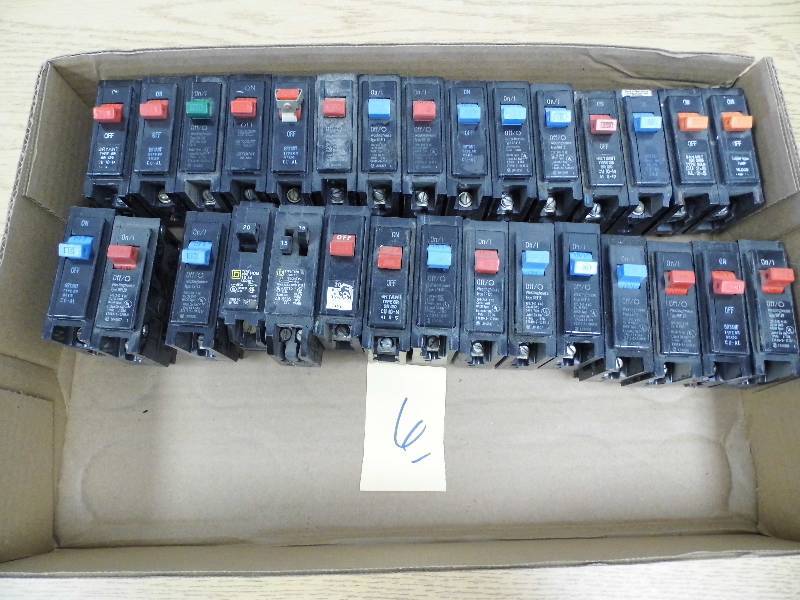 lot 6 image: Assorted Circuit Breakers