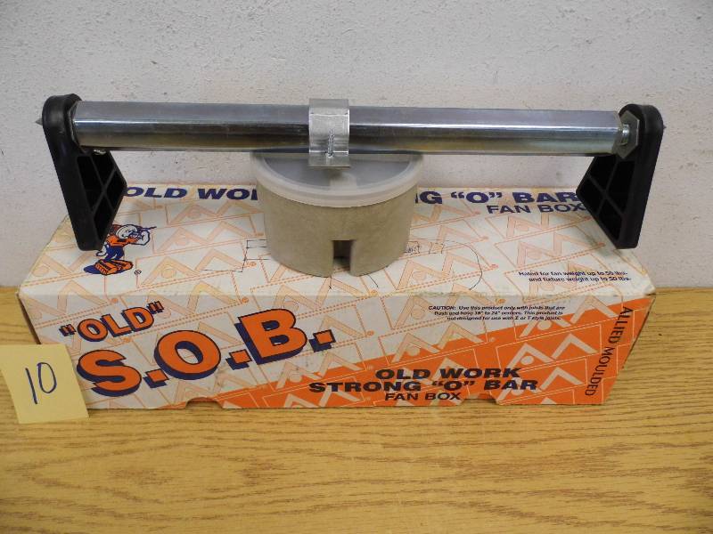 lot 10 image: New Fan Box