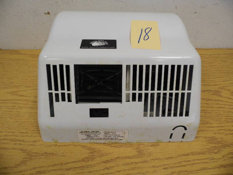 lot 18 image: New Electric Global Hand Dryer