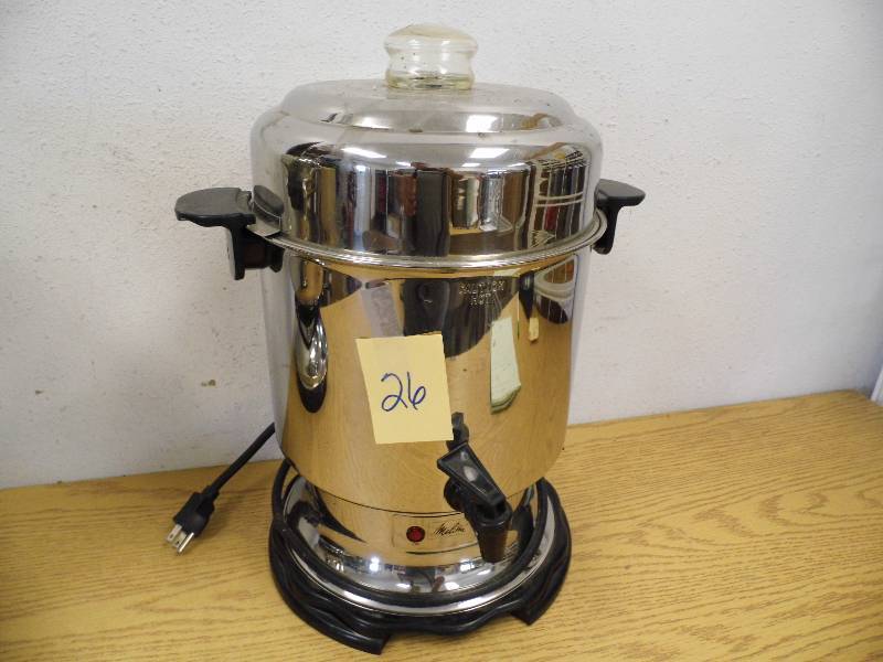 lot 26 image: Meletta Coffee Urn
