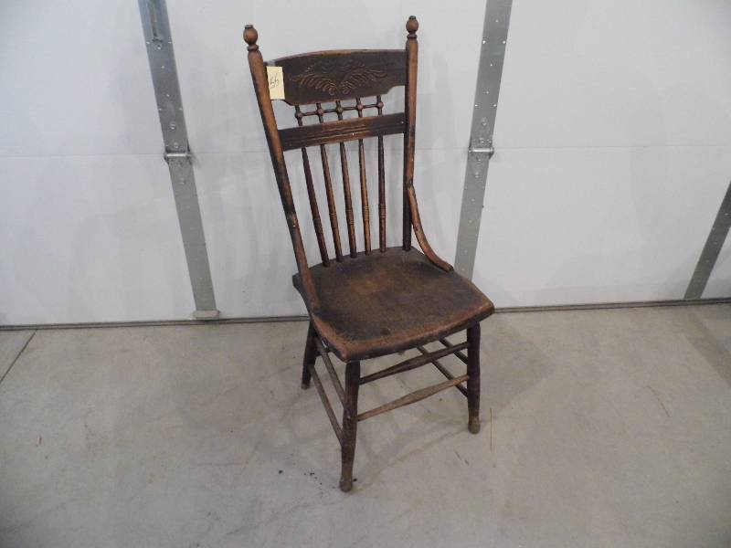 lot 55 image: Antique Chair