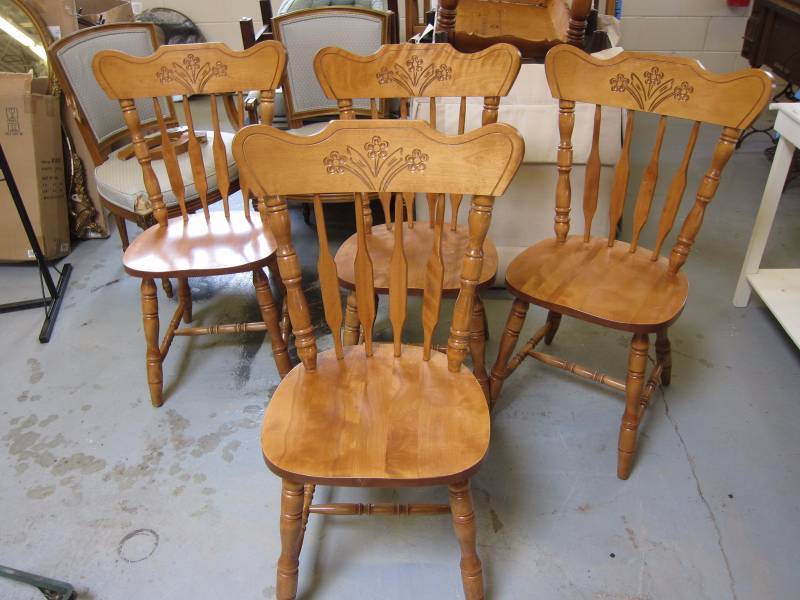 lot 47 image: Dining Chairs