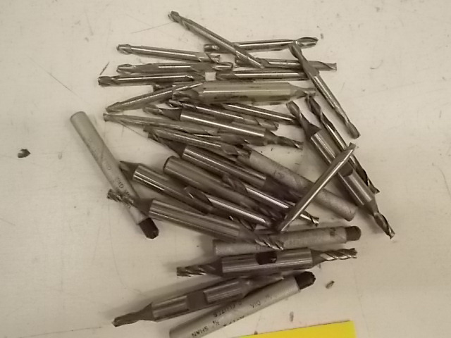 lot 81 image: Asstd End Mills...