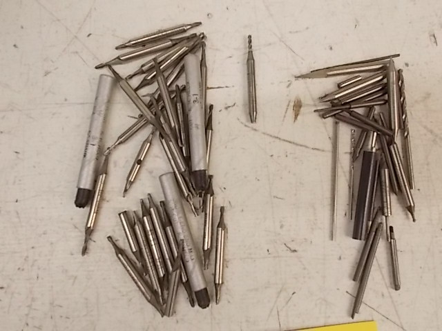 lot 98 image: Asstd End Mills...