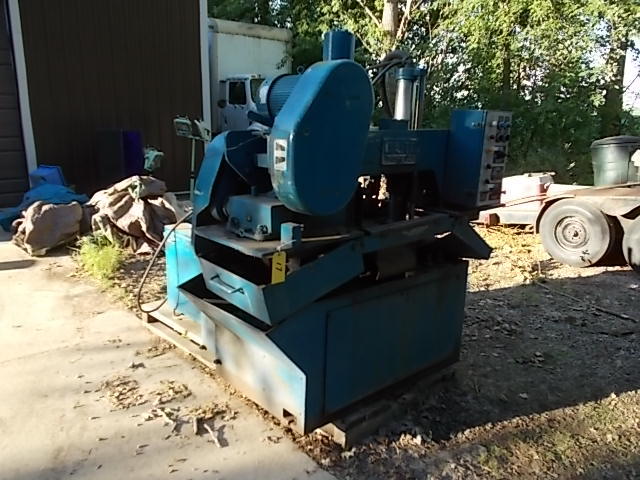 lot 17 image: Daito Wonder 250 Model W250 Cut-Off...