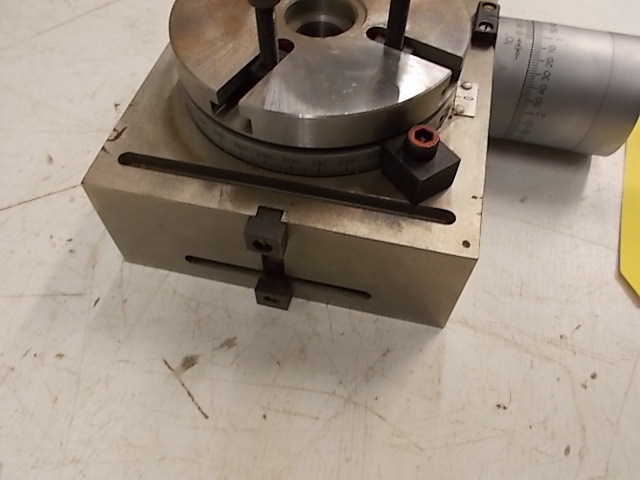 lot 125 image: 4 Rotary Table...