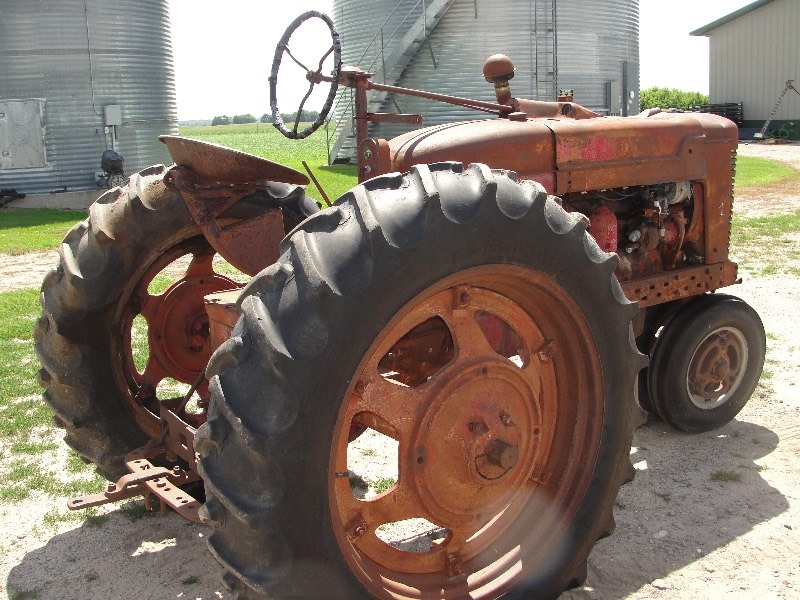 Farmall M  13.6-38