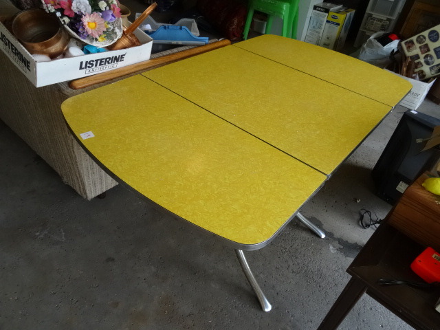 Kitchen table