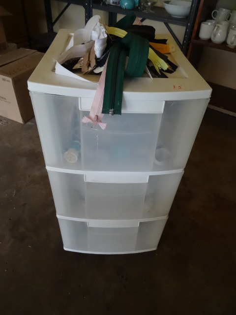 Plastic bin