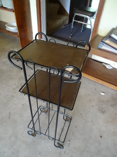 Metal stand