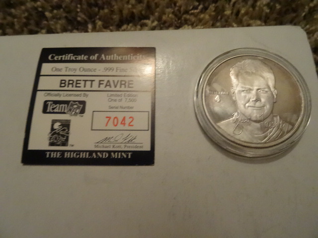 Bret Favre Collector coin
