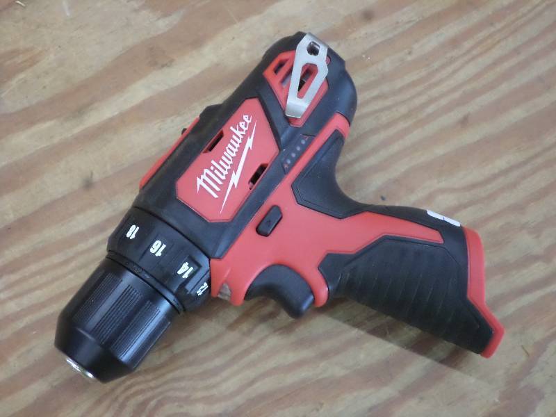 Milwaukee M12 38 DrillDriver, Li...