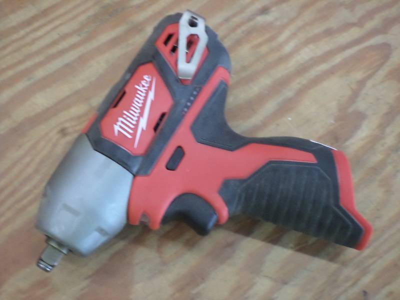 Milwaukee M12 38 Impact Driver, L...